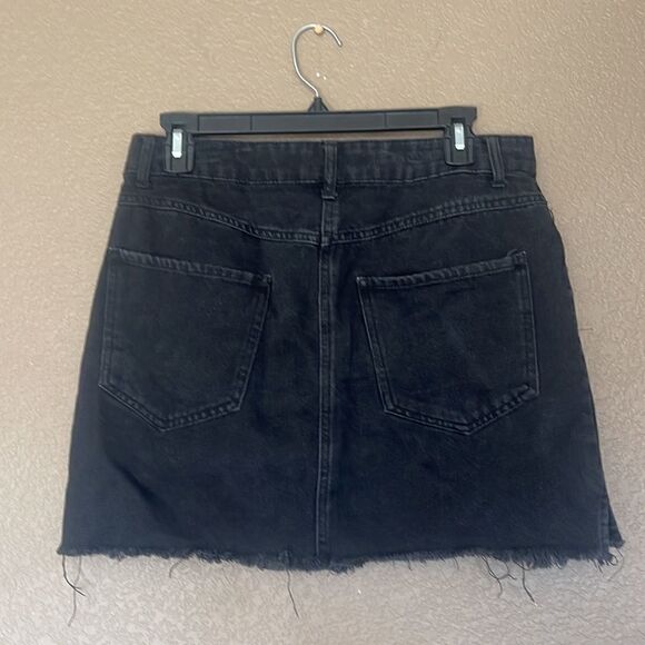 Forever 21 black denim skirt size 29 - Picture 3 of 6